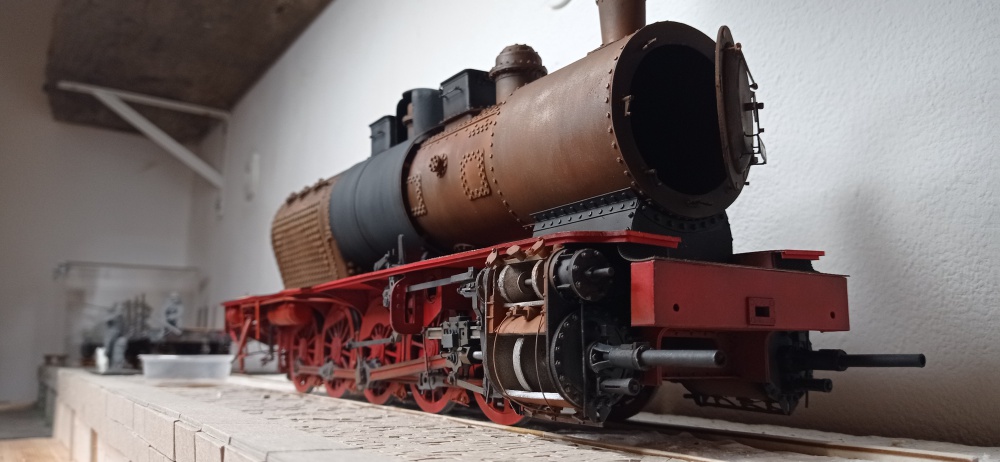 436607