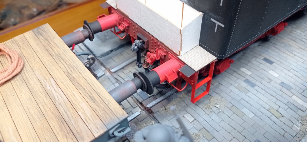441498