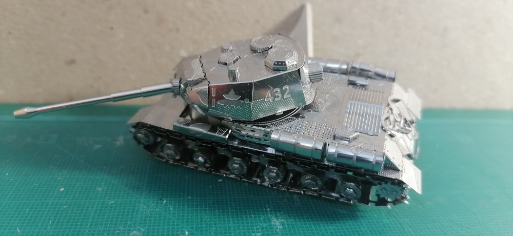 435579