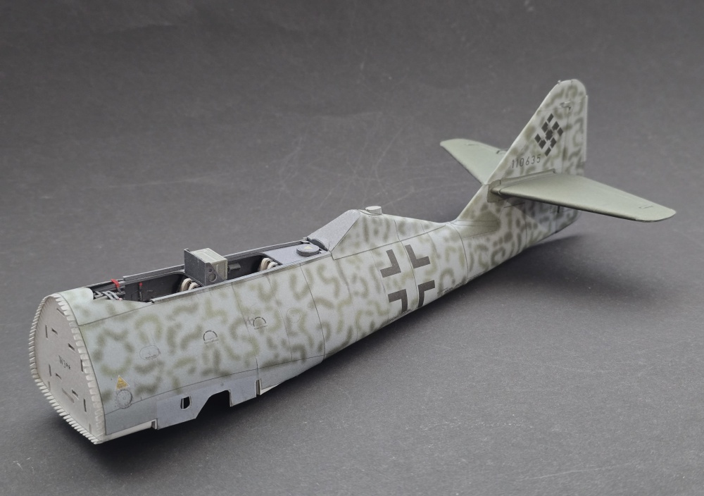 Messersmitt Me262B-1a/U-1 (Plná velikost v novém okně) Messersmitt Me262B-1a/U-1