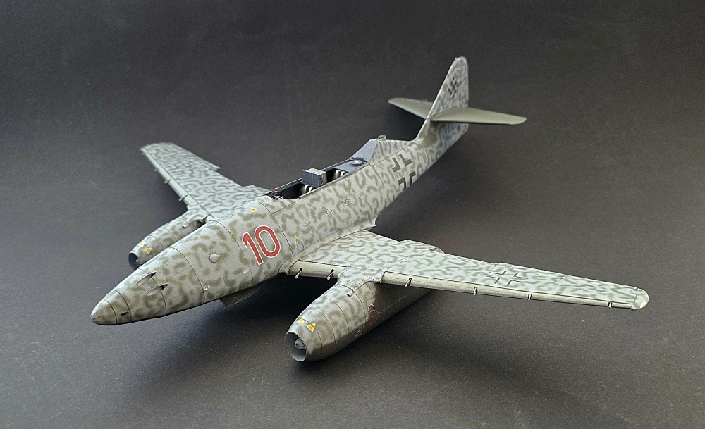 Messersmitt Me262B-1a/U-1 (Plná velikost v novém okně) Messersmitt Me262B-1a/U-1