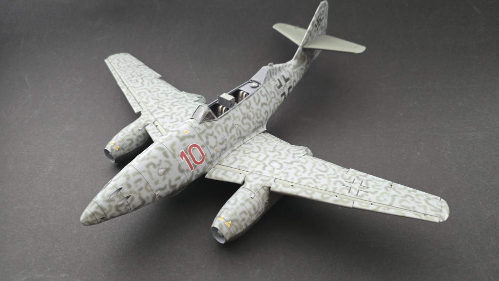 Messersmitt Me262B-1a/U-1 (Plná velikost v novém okně) Messersmitt Me262B-1a/U-1