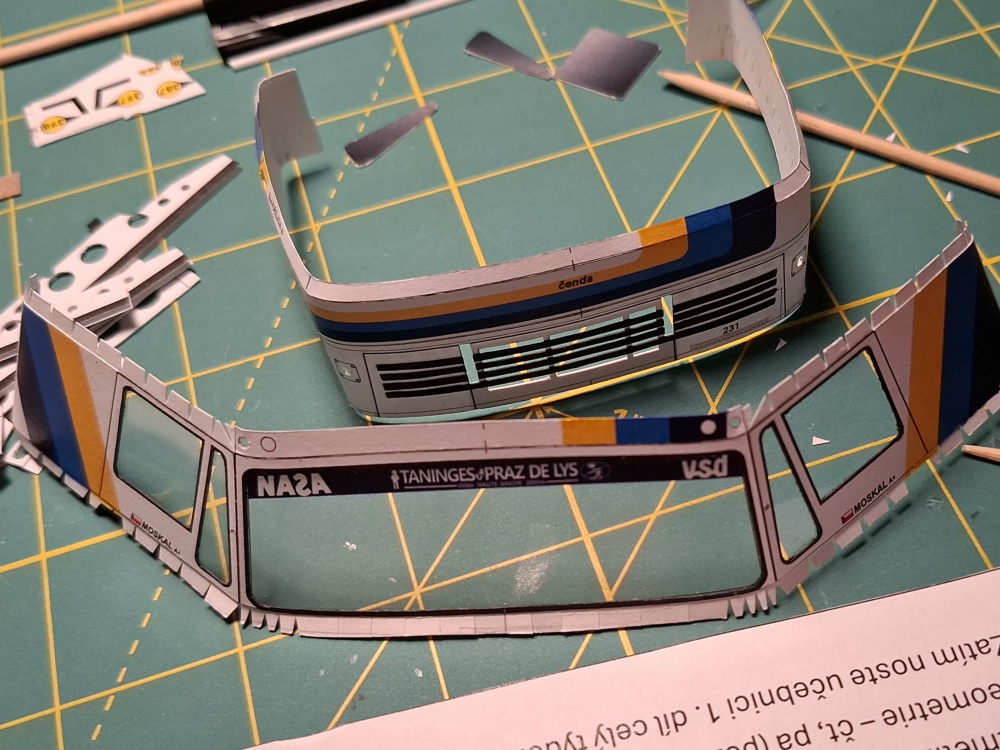 440760