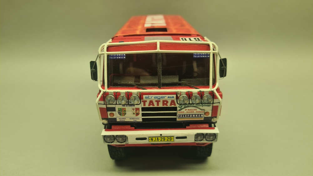 440226