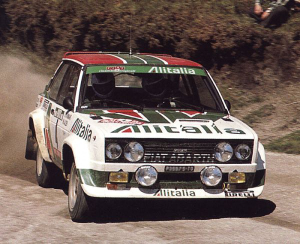 Fiat 131 Abarth (Plná velikost v novém okně) Fiat 131 Abarth