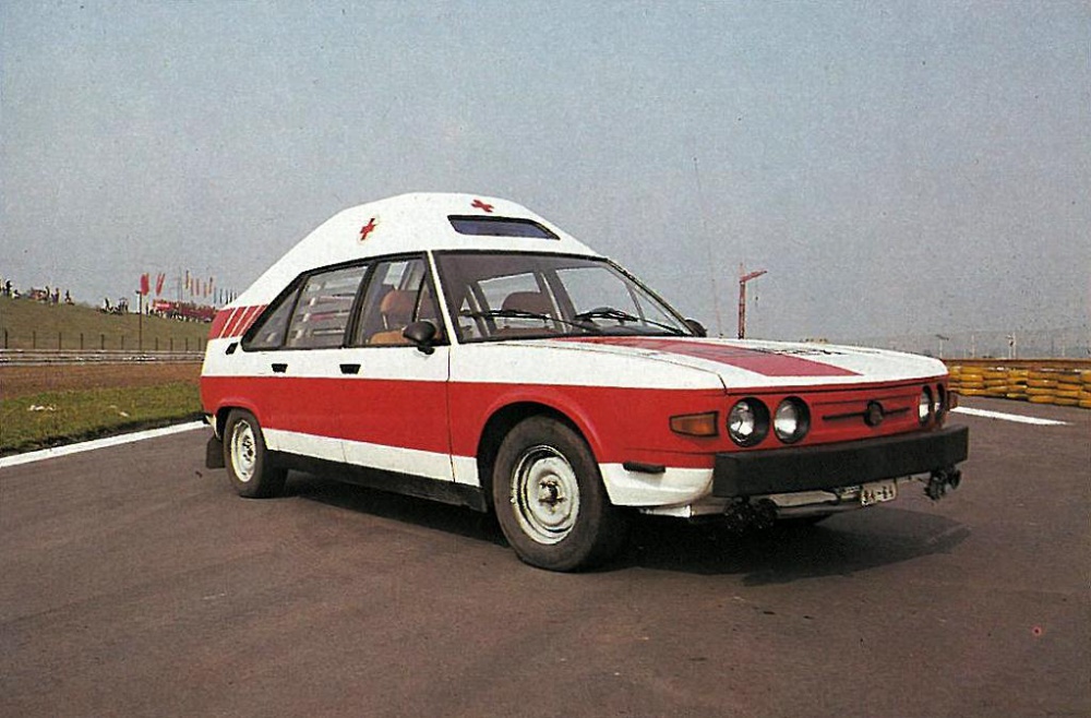 TATRA 624 NAREX (Plná velikost v novém okně) TATRA 624 NAREX