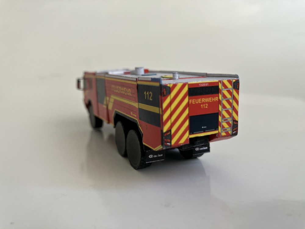 438235