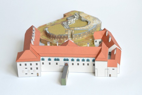 Hrad a kaštiel Modrý Kameň Hrad a kaštiel Modrý Kameň
