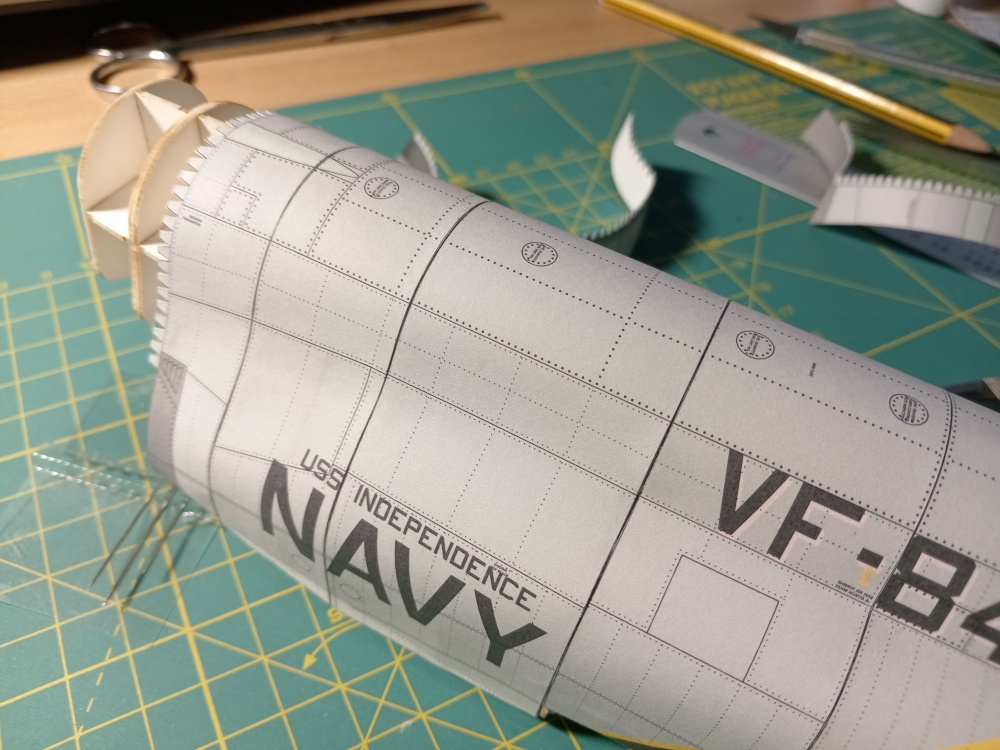 F-4 Phantom II (Plná velikost v novém okně) F-4 Phantom II