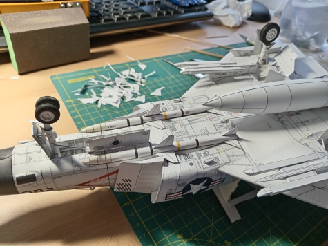 F-4 Phantom II F-4 Phantom II