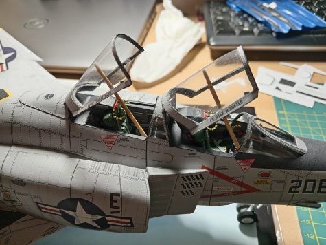 F-4 Phantom II F-4 Phantom II