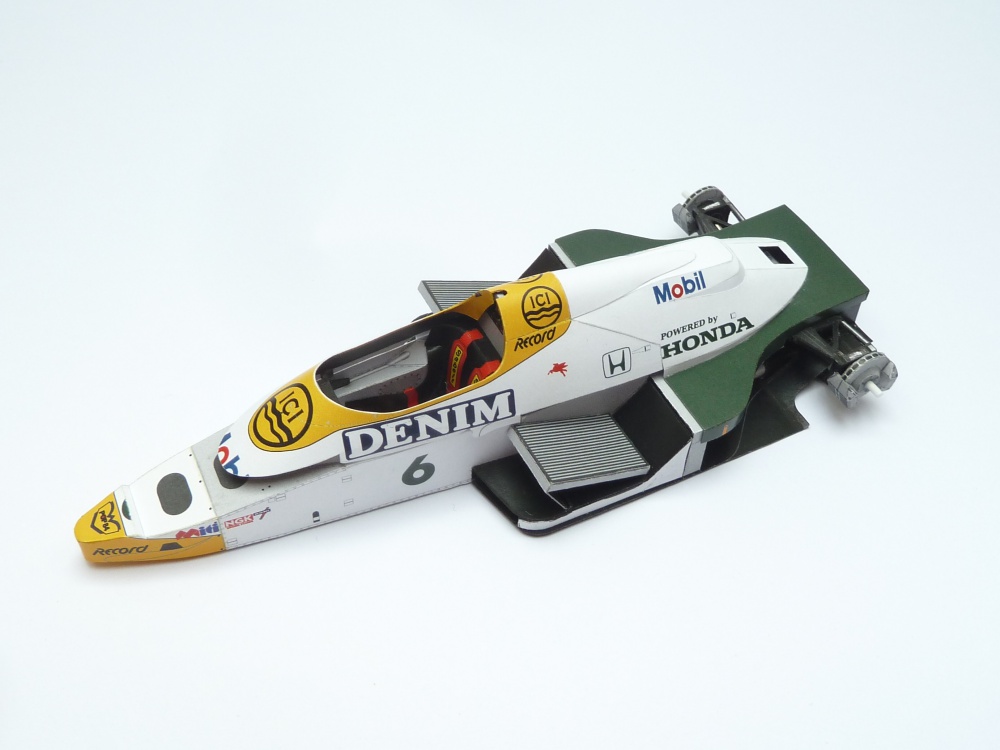 Williams FW09B (1984; Rosberg) (Plná velikost v novém okně) Williams FW09B (1984; Rosberg)