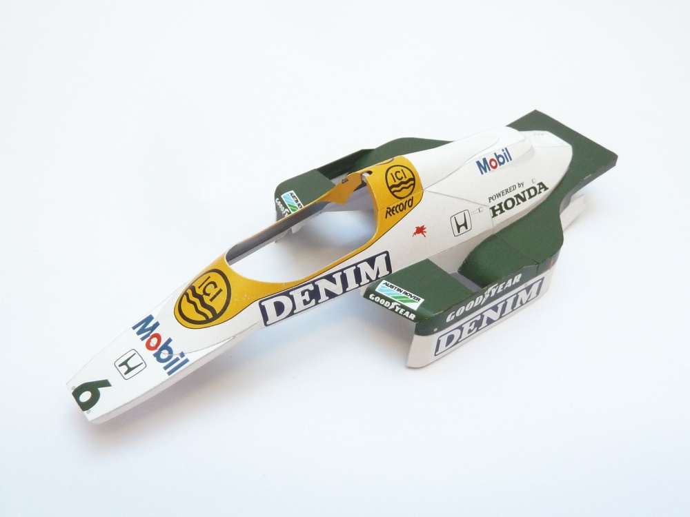 Williams FW09B (1984; Rosberg) (Plná velikost v novém okně) Williams FW09B (1984; Rosberg)