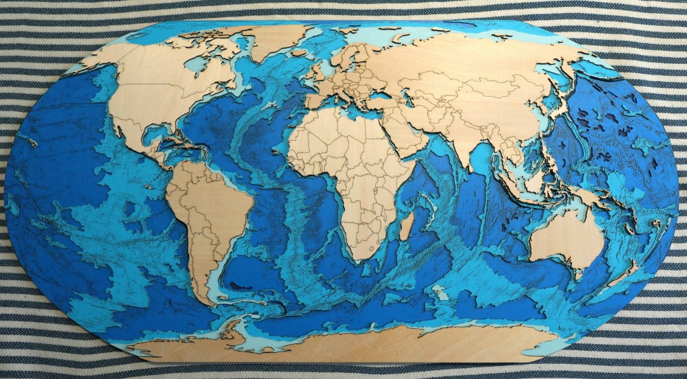 439313