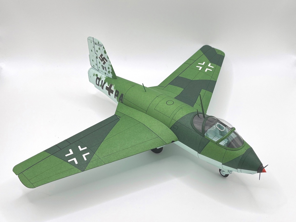 Messerschmitt Me 263 (Plná velikost v novém okně) Messerschmitt Me 263