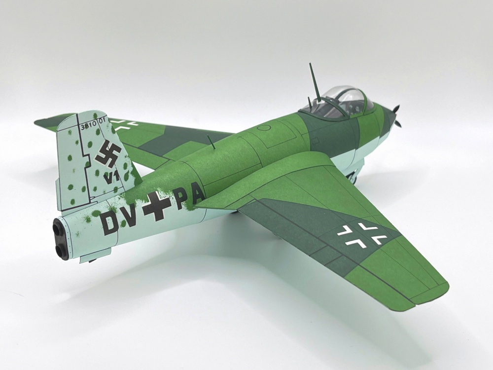 Messerschmitt Me 263 (Plná velikost v novém okně) Messerschmitt Me 263