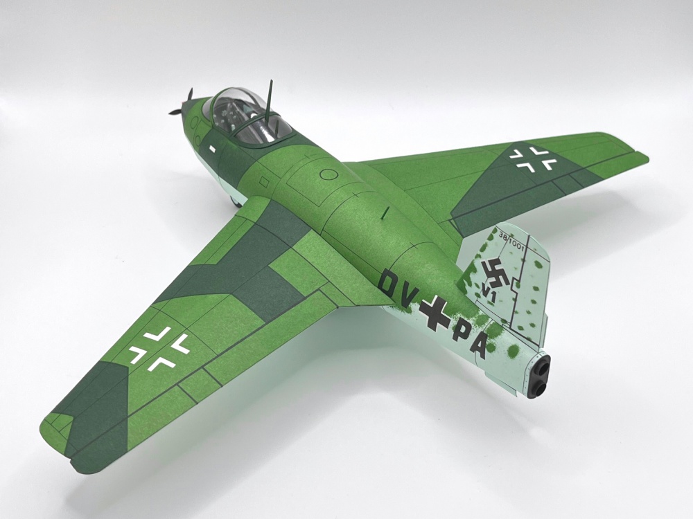 Messerschmitt Me 263 (Plná velikost v novém okně) Messerschmitt Me 263