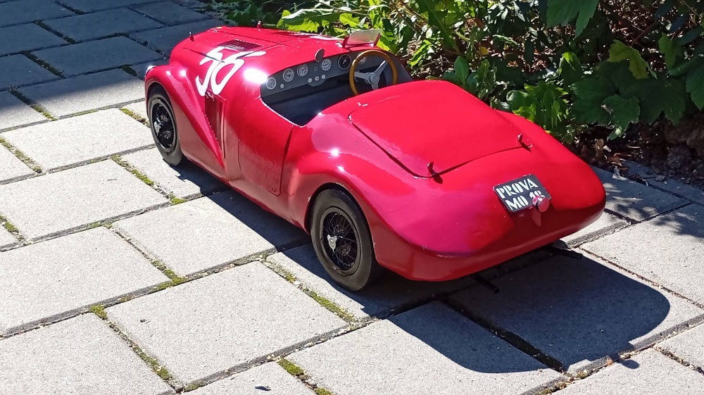Ferrari 125 S 1947 (Plná velikost v novém okně) Ferrari 125 S 1947