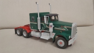 Kenworth W900