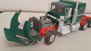 Kenworth W900