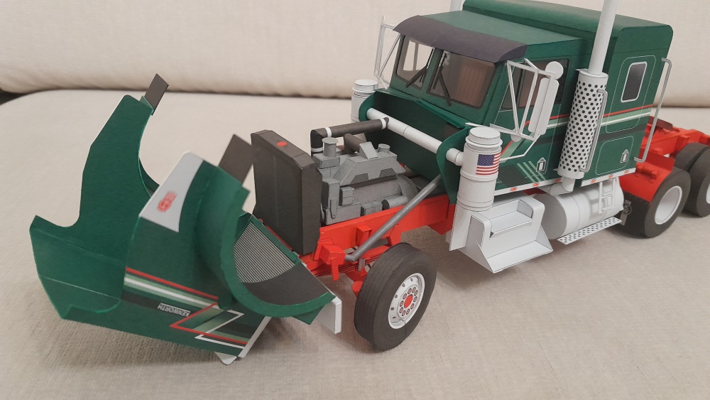 Kenworth W900 (Plná velikost v novém okně) Kenworth W900