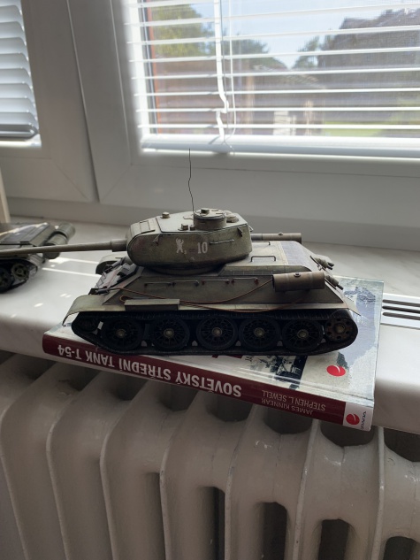 T34-85