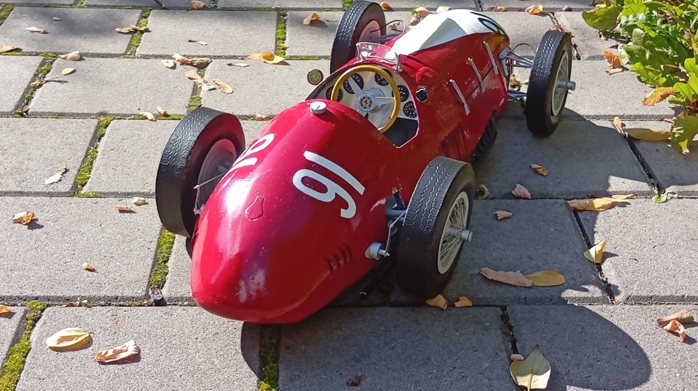 ferrari 212 F1 1951 (Plná velikost v novém okně) ferrari 212 F1 1951