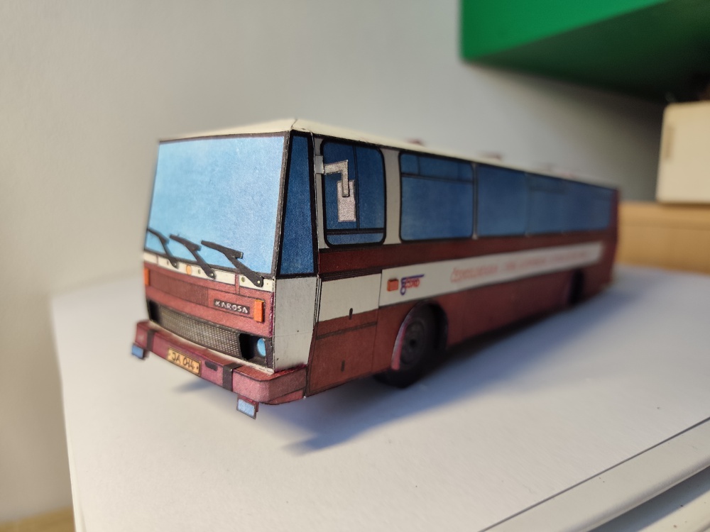 Dálkový autobus Karosa LC 735.00 (Plná velikost v novém okně) Dálkový autobus Karosa LC 735.00