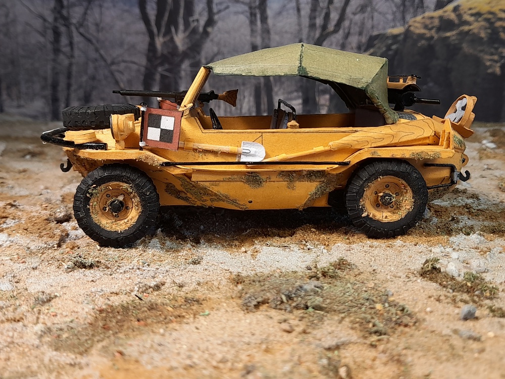 Kfz 69 Schwimmwagen (Pln� velikost v nov�m okn�) Kfz 69 Schwimmwagen