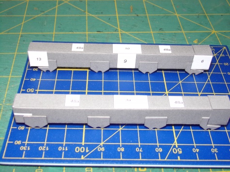 MOROOKA MST 2200 VD/ Modelik/ M 1:25 Japonský pásový sklápěč MOROOKA MST 2200 VD/ Modelik/ M 1:25 Japonský pásový sklápěč
