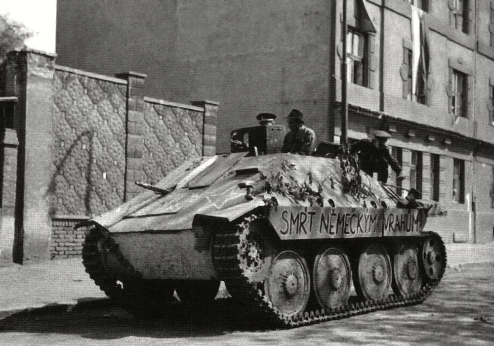 Prazské povstanie 1945 (Plná velikost v novém okně) Prazské povstanie 1945