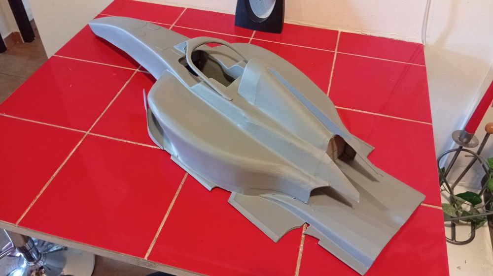 Dallara F 2 2026 AiX Racing (Plná velikost v novém okně) Dallara F 2 2026 AiX Racing