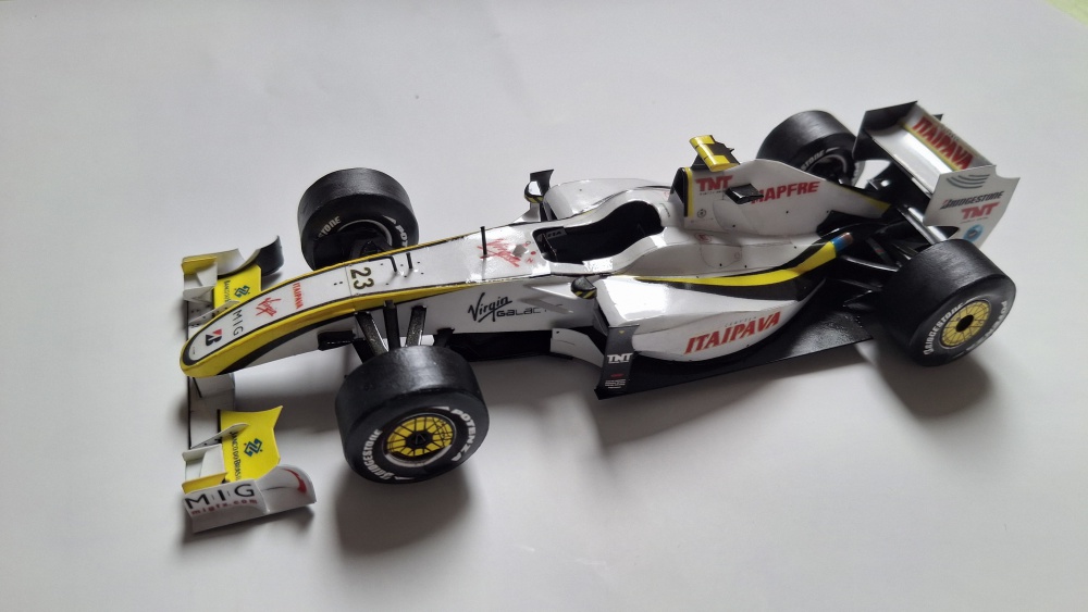 Brawn BGP001, Rubens Barrichello, GP Brazílie 2009 (Plná velikost v novém okně) Brawn BGP001, Rubens Barrichello, GP Brazílie 2009