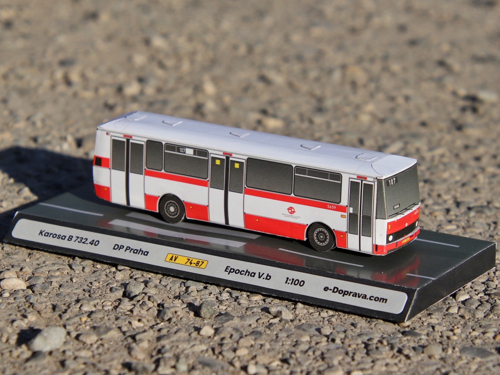 447121