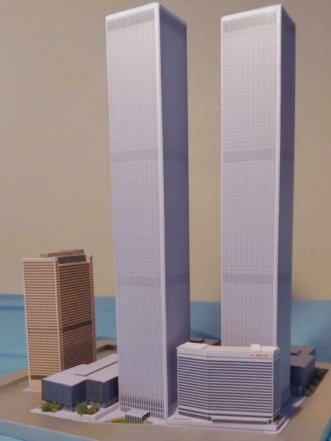 World Trade Center (WTC - Twin Towers) paper model 1:1500 + WTC 7 World Trade Center (WTC - Twin Towers) paper model 1:1500 + WTC 7