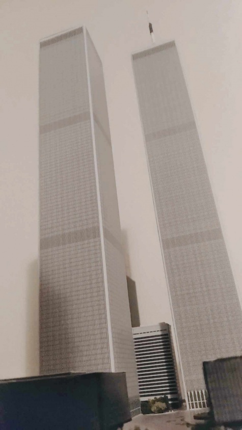 World Trade Center (WTC - Twin Towers) paper model 1:1500 + WTC 7 World Trade Center (WTC - Twin Towers) paper model 1:1500 + WTC 7