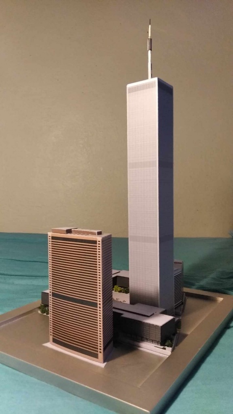 World Trade Center (WTC - Twin Towers) paper model 1:1500 + WTC 7 World Trade Center (WTC - Twin Towers) paper model 1:1500 + WTC 7