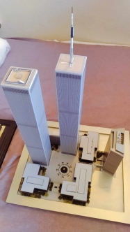 World Trade Center (WTC - Twin Towers) paper model 1:1500 + WTC 7