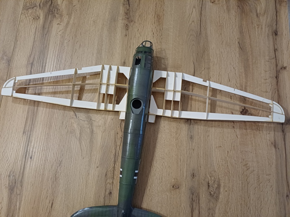 Heinkel He-111 (Plná velikost v novém okně) Heinkel He-111