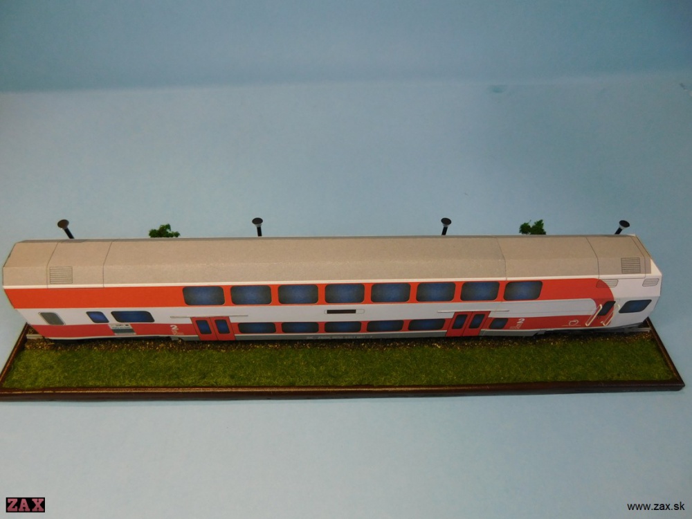 Riadiaci vozeň Push-Pull 951.001 (Plná velikost v novém okně) Riadiaci vozeň Push-Pull 951.001