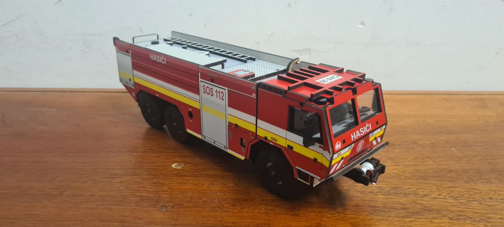 Tatra 815 Force CAS 30 dřevěná stavebnice (Plná velikost v novém okně) Tatra 815 Force CAS 30 dřevěná stavebnice