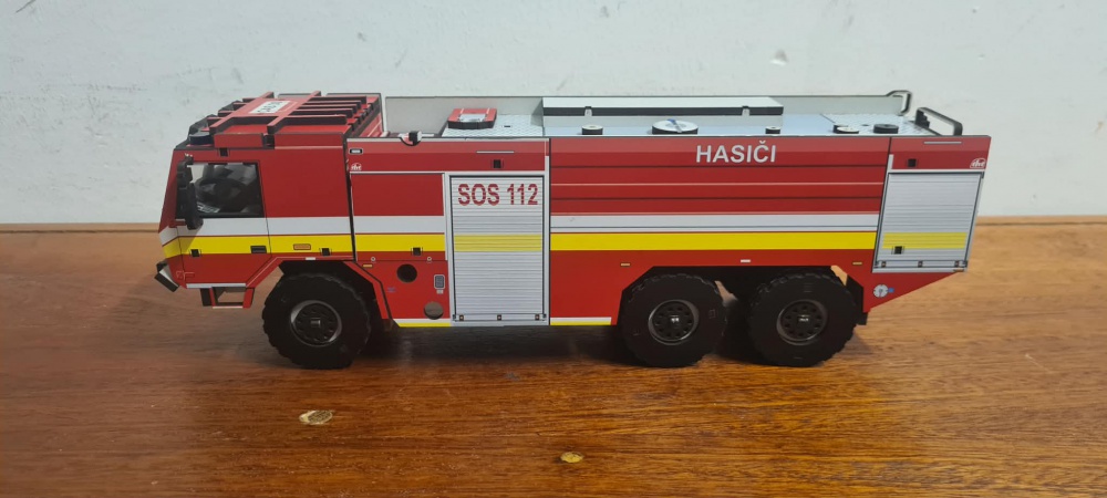 Tatra 815 Force CAS 30 dřevěná stavebnice (Plná velikost v novém okně) Tatra 815 Force CAS 30 dřevěná stavebnice