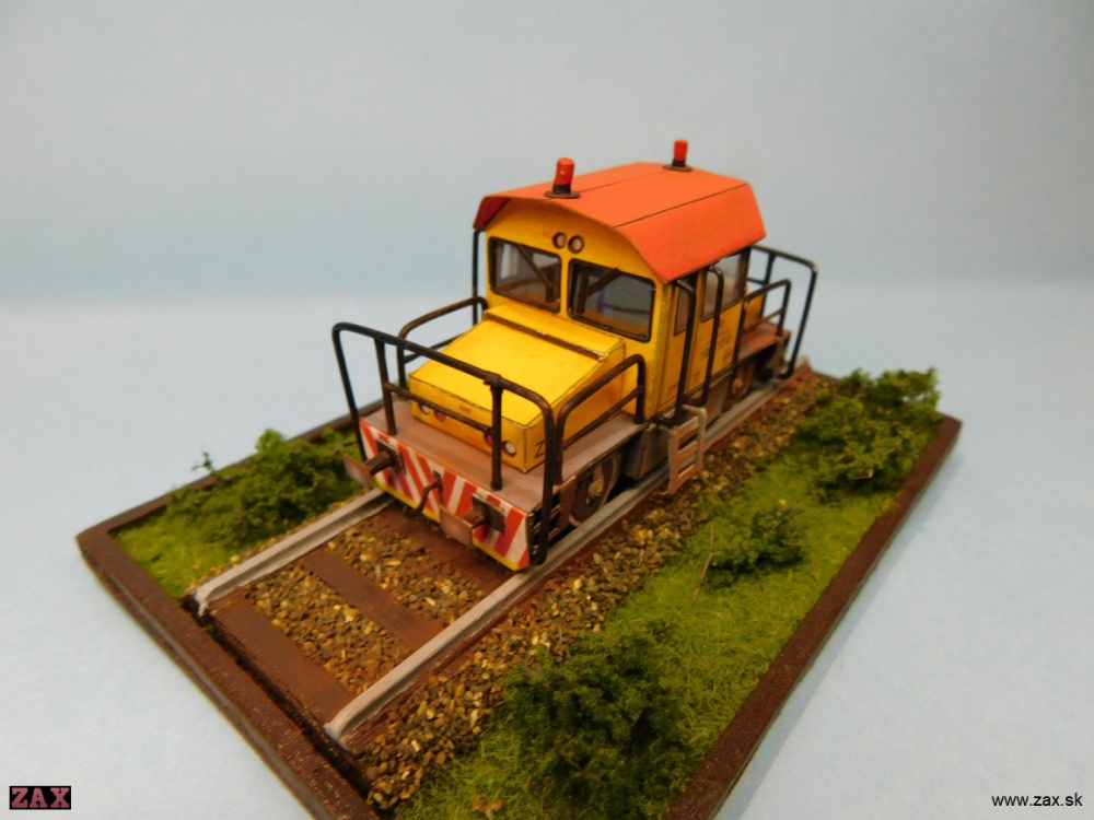 449063
