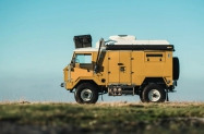 Land Rover - stavba