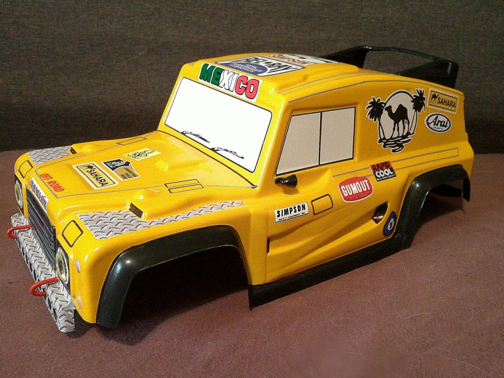 Land Rover - stavba