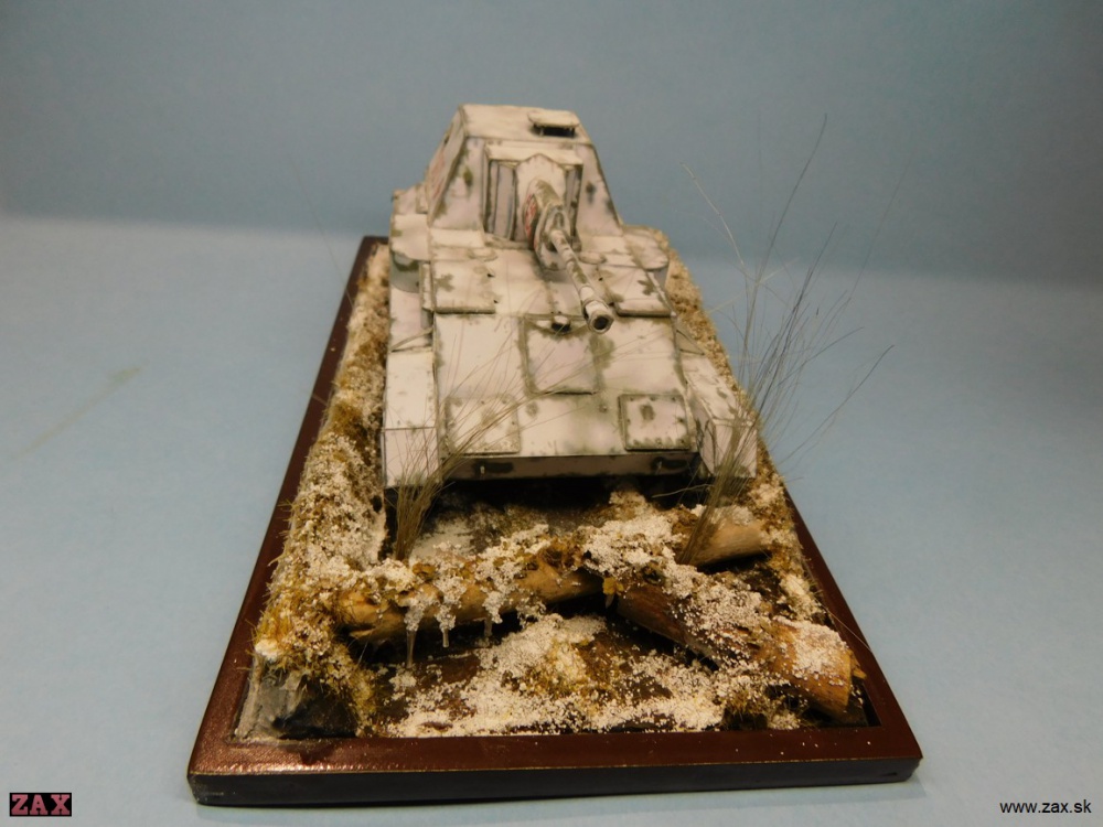 SU-76B (Plná velikost v novém okně) SU-76B