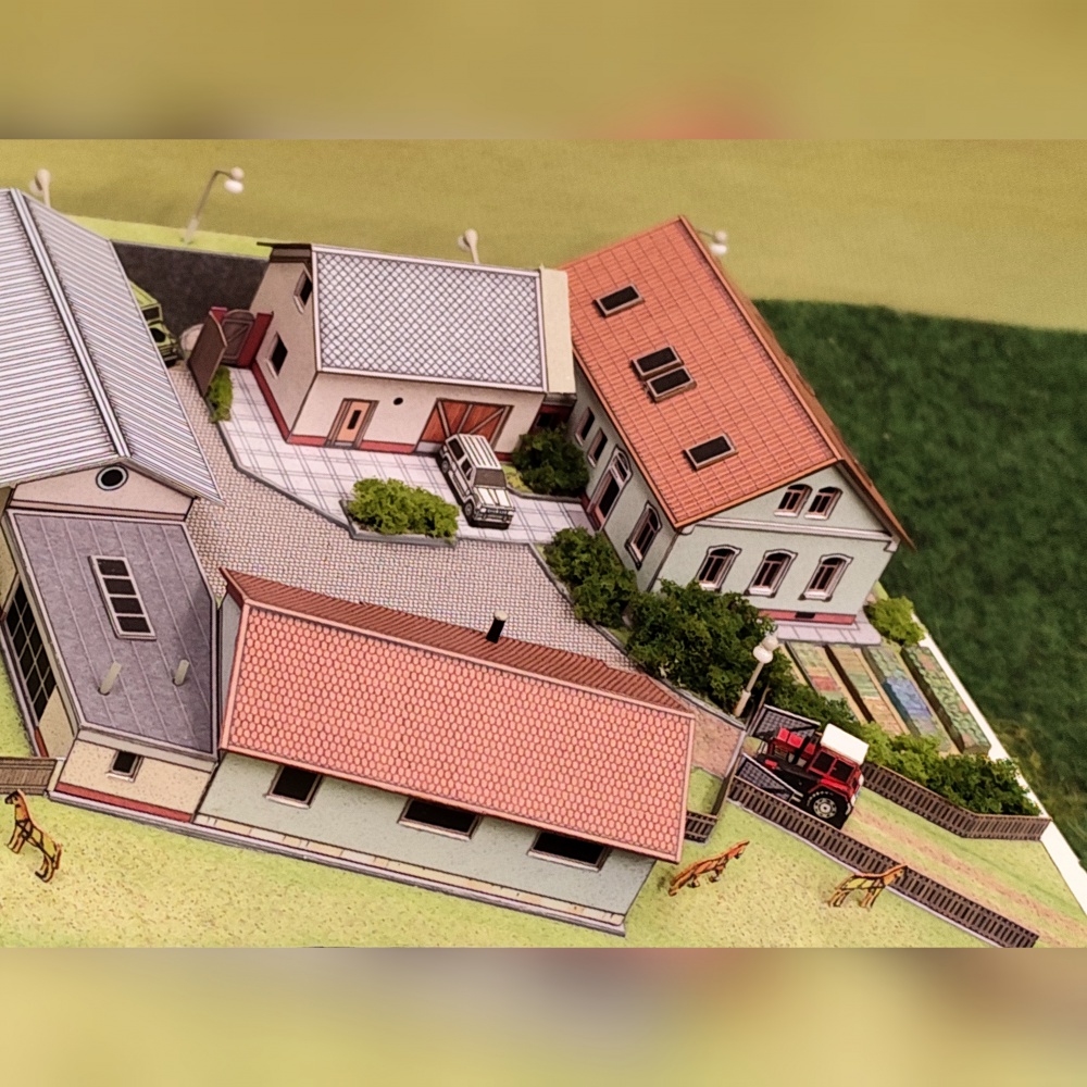 Usedlost Horní Loučka (Plná velikost v novém okně) Usedlost Horní Loučka