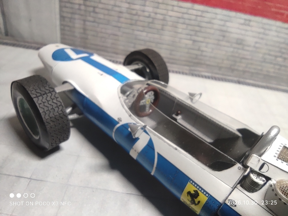 world champion 1964 Ferrari 158 (Plná velikost v novém okně) world champion 1964 Ferrari 158