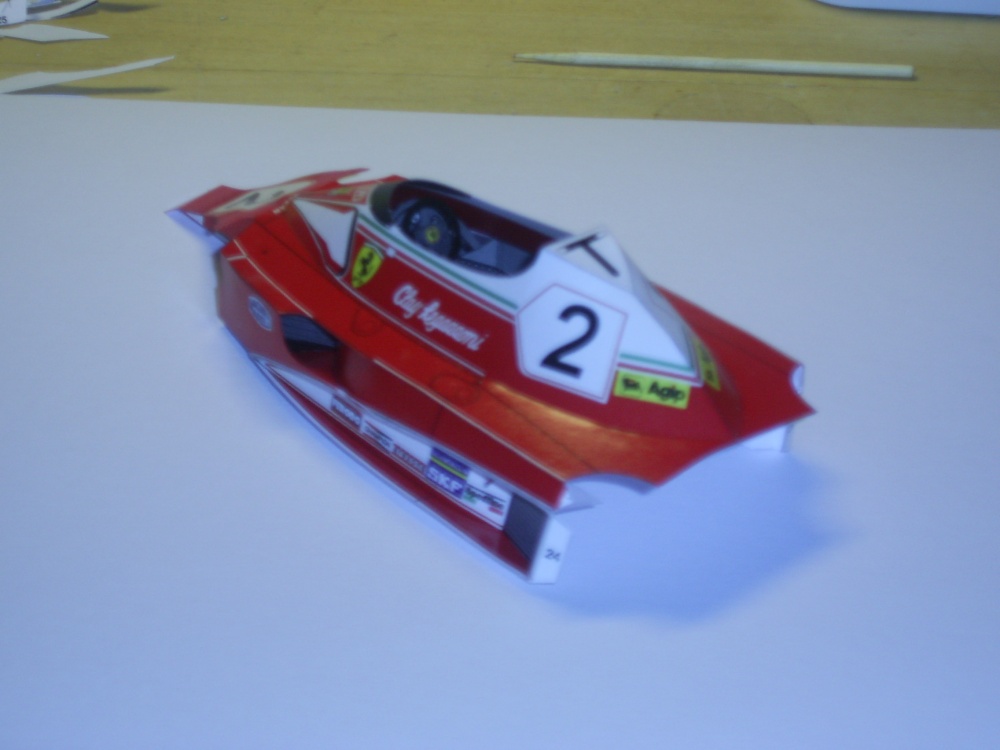 24 hodinovka 2011-Ferrari 312 T2 C.Regazzoni 1976 (Plná velikost v novém okně) 24 hodinovka 2011-Ferrari 312 T2 C.Regazzoni 1976