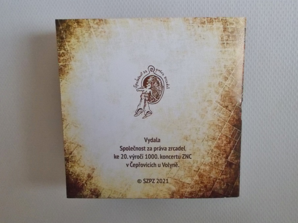 3D obaly CD (Plná velikost v novém okně) 3D obaly CD